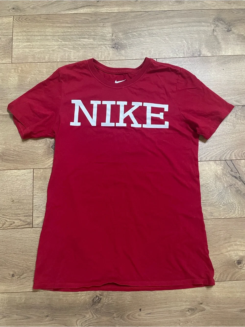 Nike Women’s Red Short-Sleeve Logo Tee